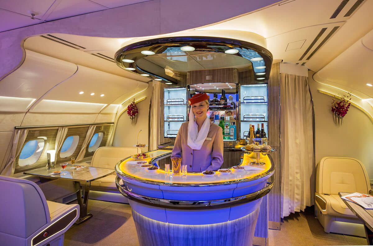 emirates business class a380 08283 n